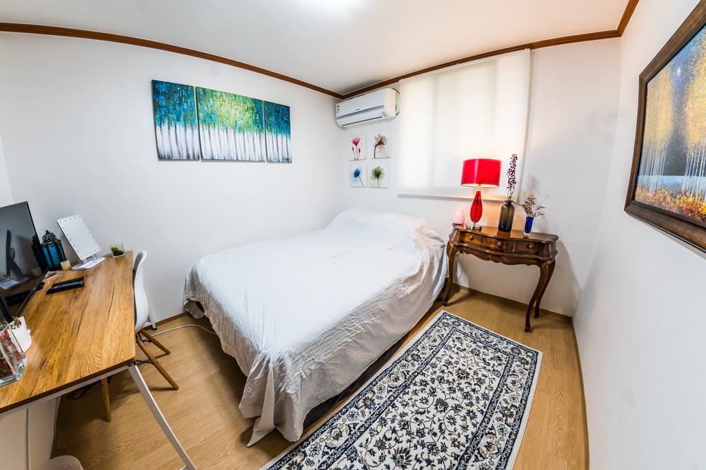 Refee House Hotel Seoul Bagian luar foto